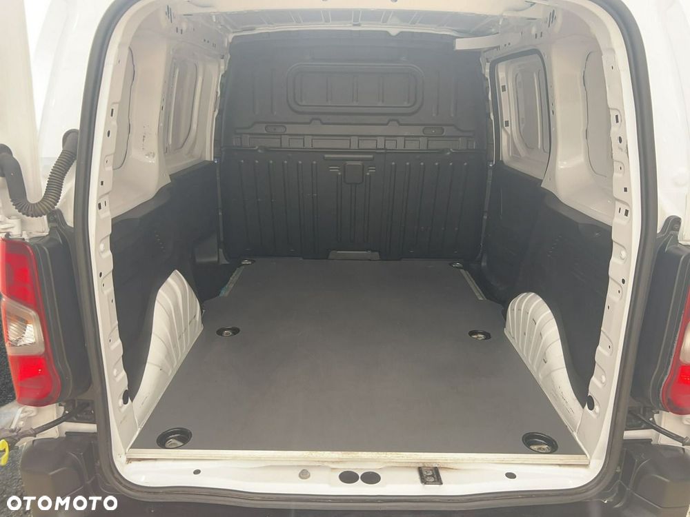 Toyota Proace City - 12