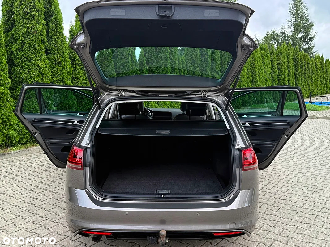 Volkswagen Golf VII 1.6 TDI BMT Highline - 24