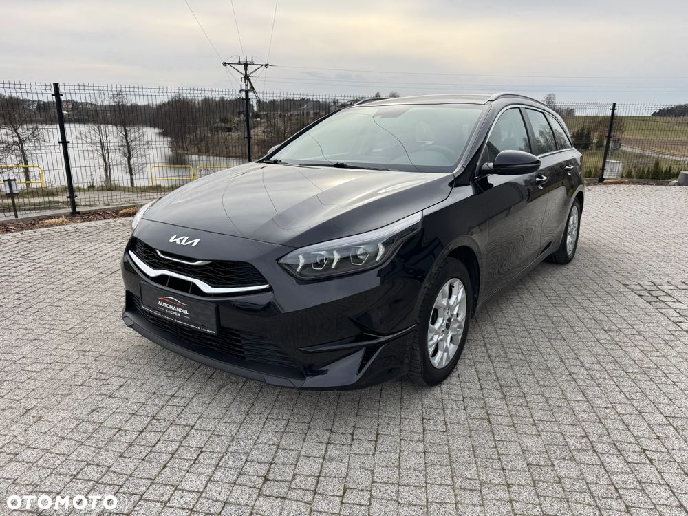 Kia Ceed - 1