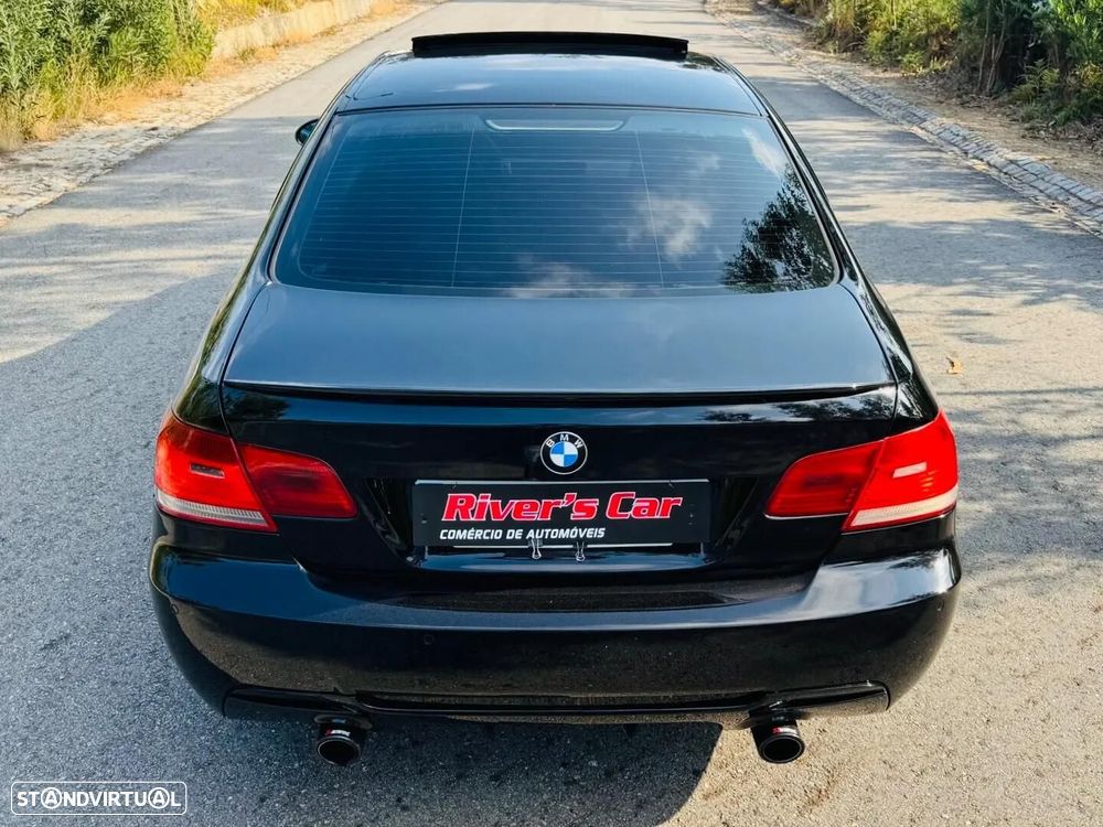 BMW 320 d Coupe - 13