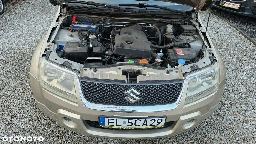 Suzuki Grand Vitara - 31