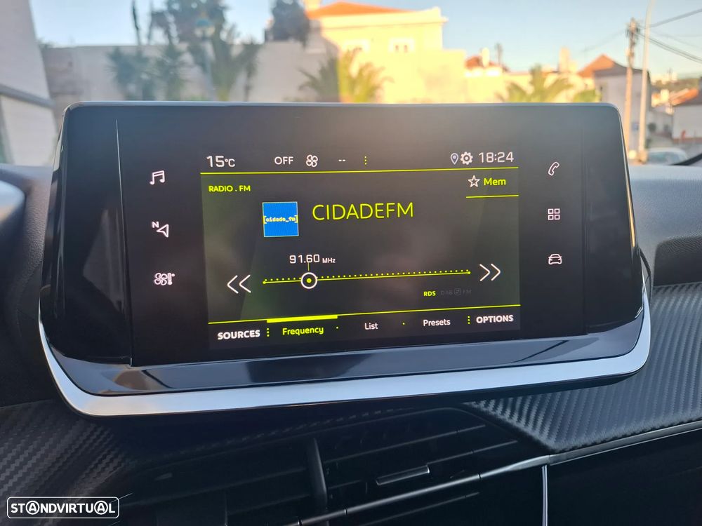 Peugeot 208 PureTech 100 Allure Pack - 12