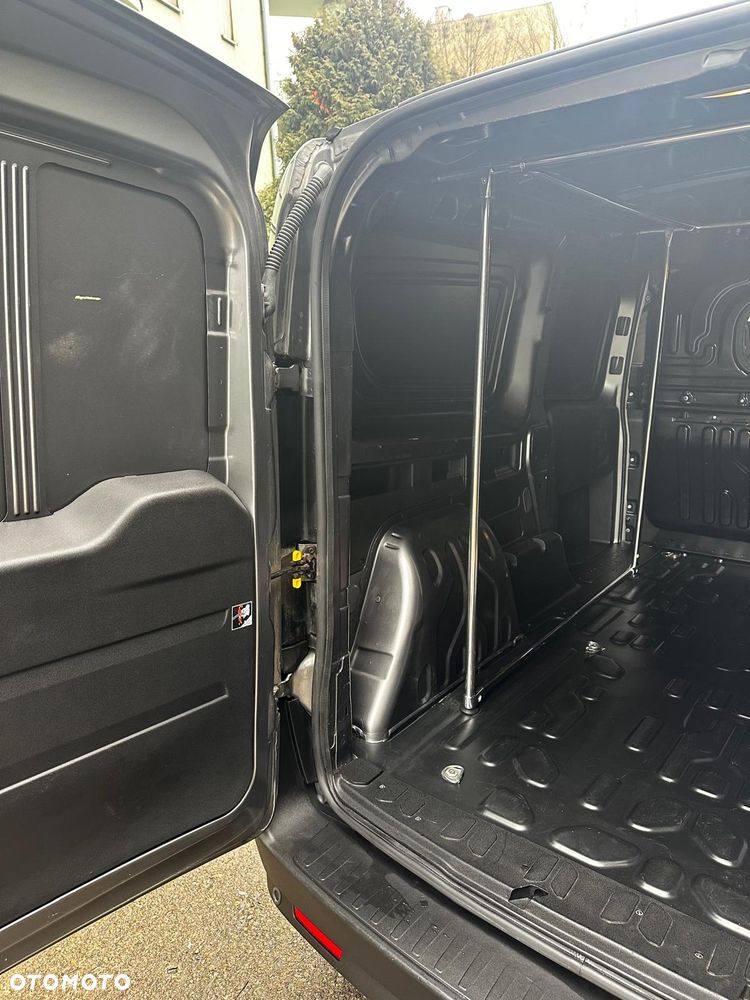 Fiat Doblo - 8