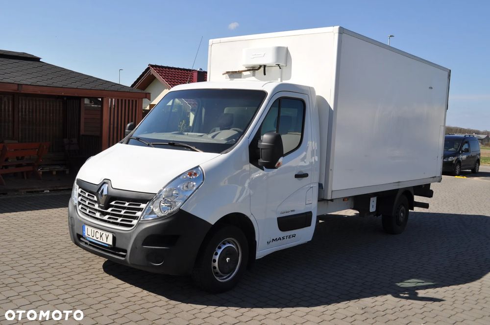 Renault Master  WEBASTO Winda Izoterma 170km Poduszki Grzany Kontener - 1