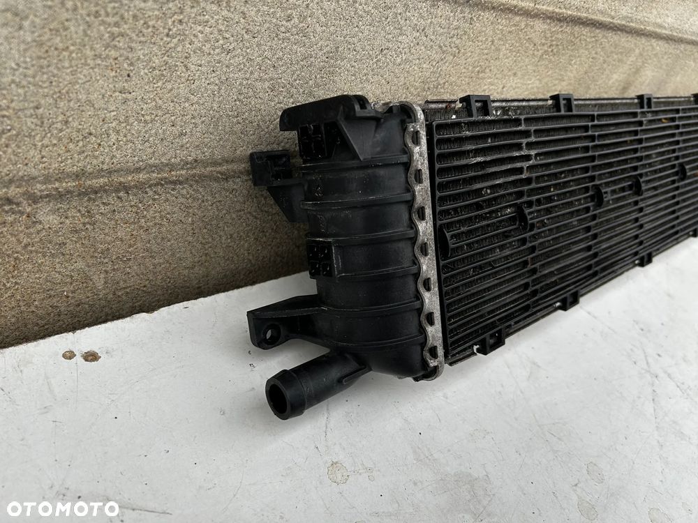 DODATKOWA CHŁODNICA WODY CIECZY AUDI A7 4G A6 C7 A5 8T 8K0145804 - 2