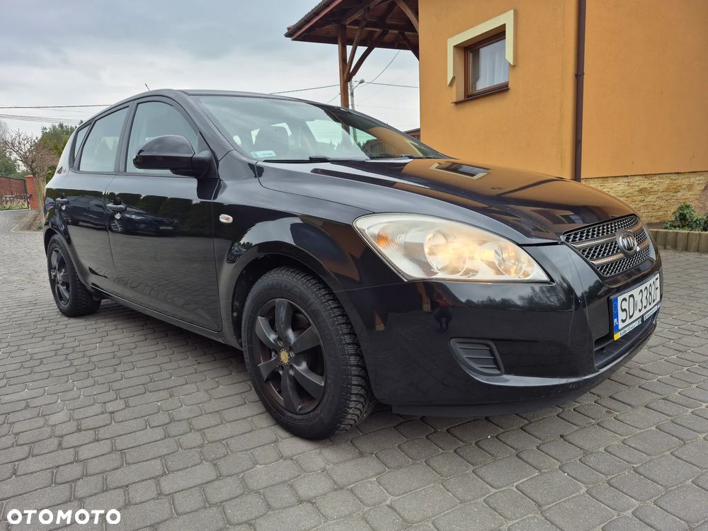 Kia Ceed 1.4 Comfort - 6