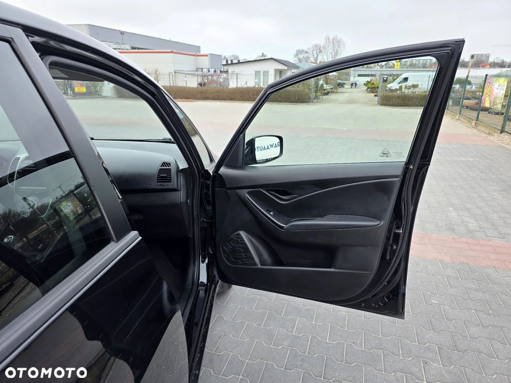 Hyundai ix20 1.4 blue Style - 14