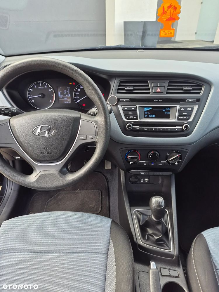 Hyundai i20 1.2 Select - 19