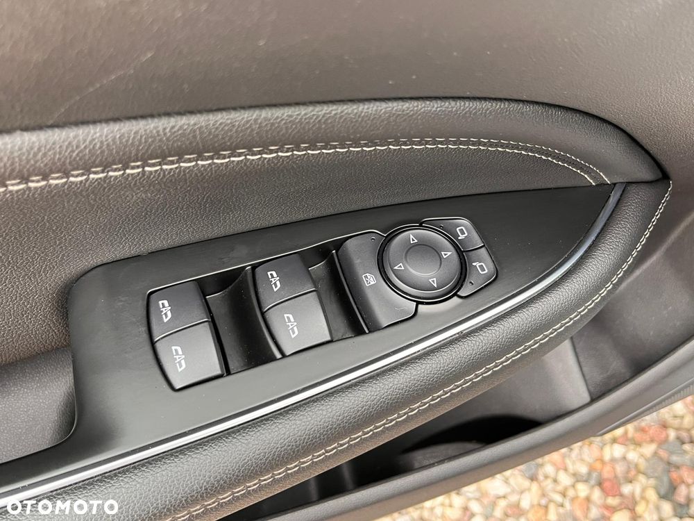 Opel Insignia 2.0 CDTI Elite S&S - 37