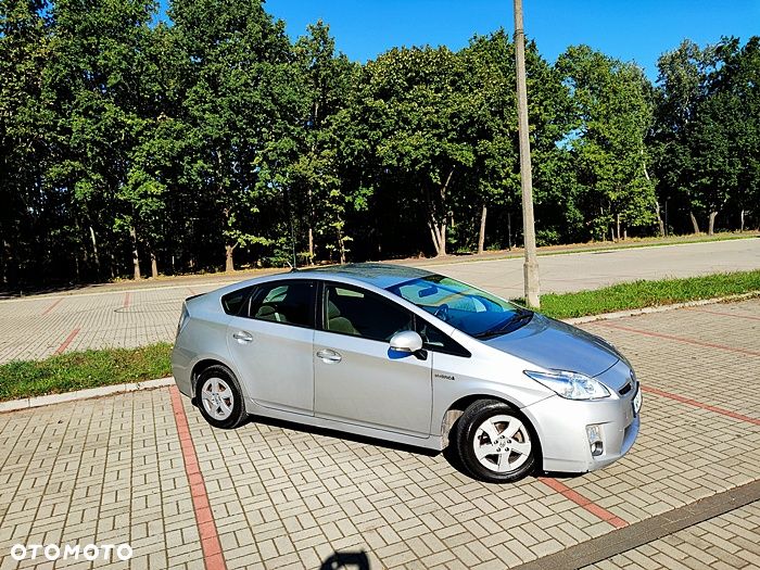 Toyota Prius - 16