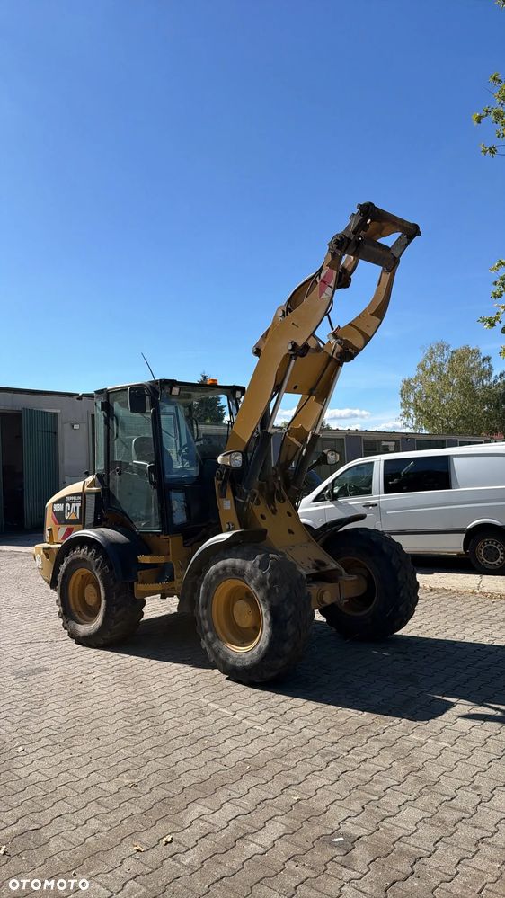 Caterpillar Cat 908M Łyżka +Widly Liebherr Atlas