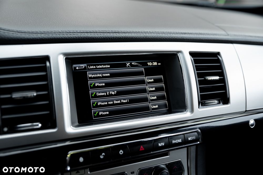 Jaguar XF 2.0 T Premium Luxury - 35