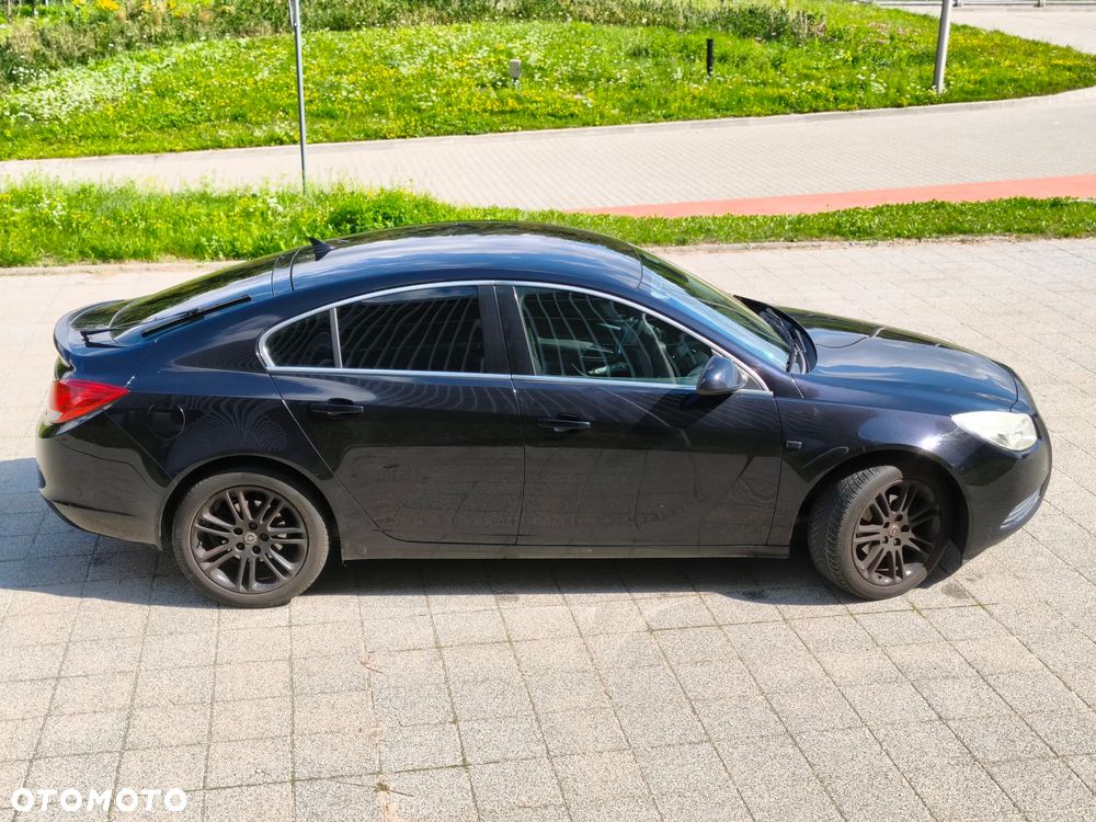 Opel Insignia 1.8 - 2