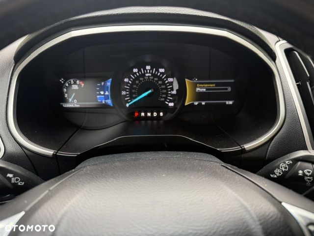 Ford Edge - 12