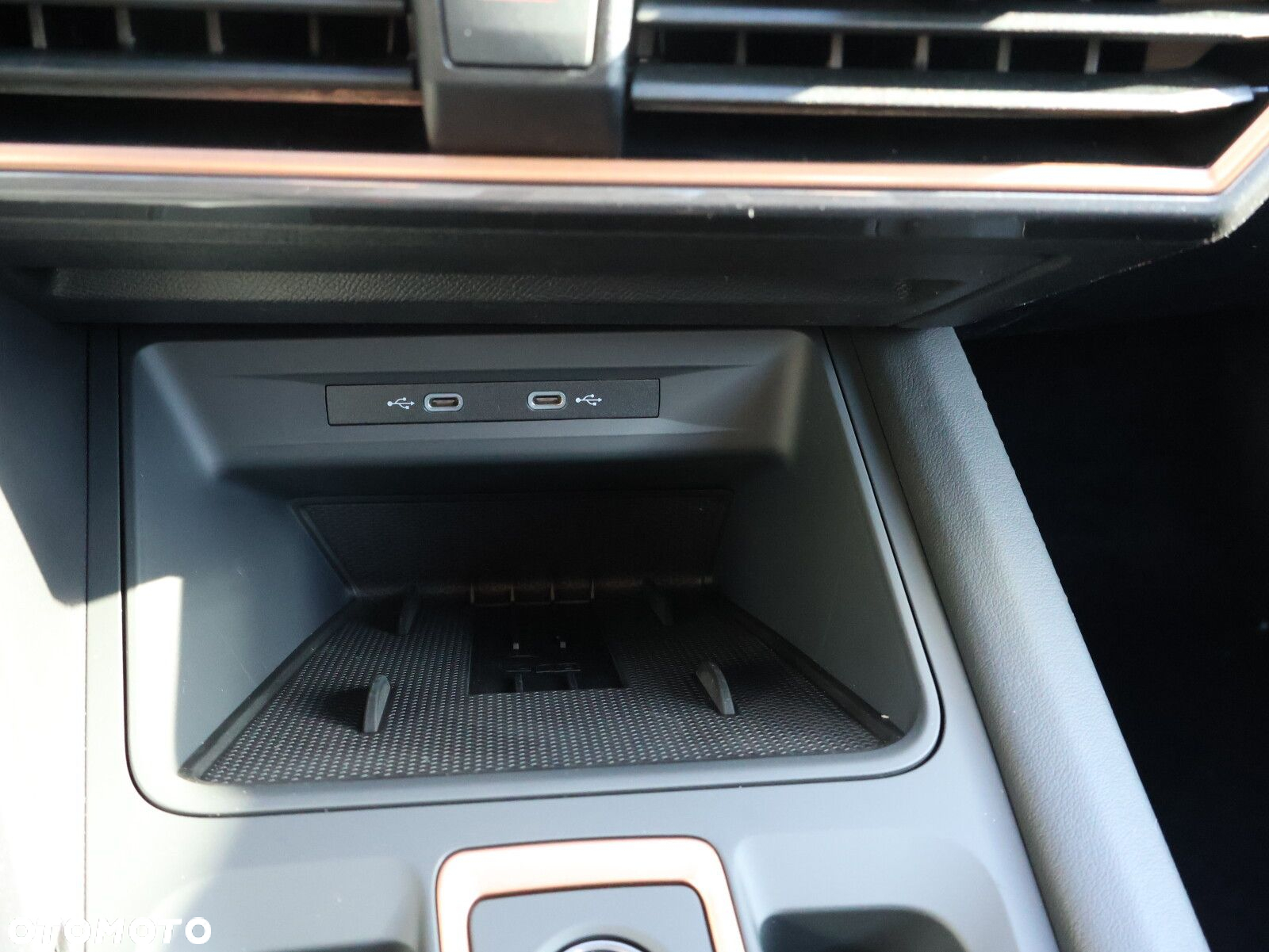 Cupra Formentor 1.5 eTSI mHEV DSG - 33
