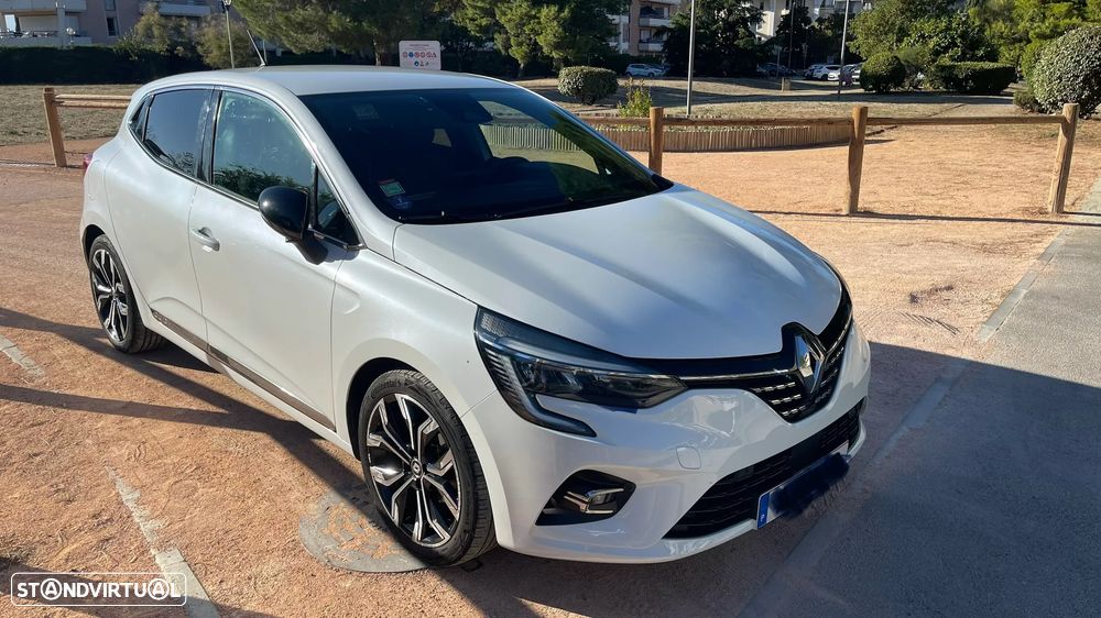 Renault Clio - 1