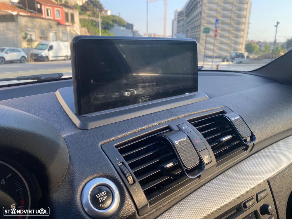 BMW 118 d Limited Edition Lifestyle c/ M Sport Pack - 11