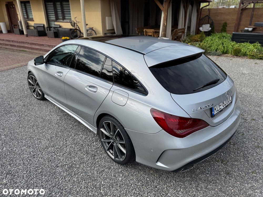 Mercedes-Benz CLA 220 d 7G-DCT AMG Line - 11