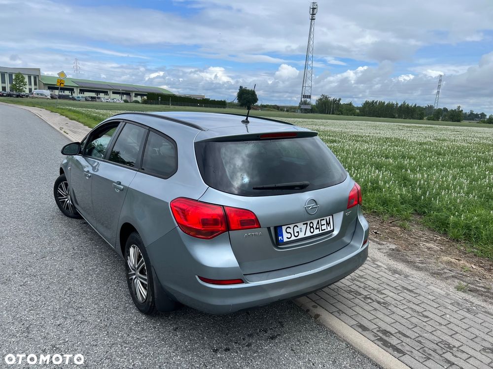 Opel Astra 1.7 CDTI - 4