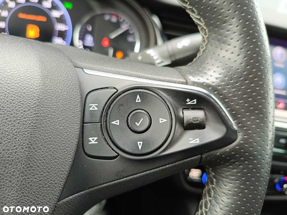 Opel Insignia 2.0 CDTI 4x4 GSi S&S - 19