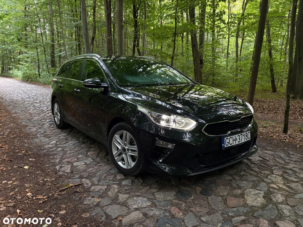 Kia Ceed 1.4 T-GDI L Business Line Plus DCT - 2