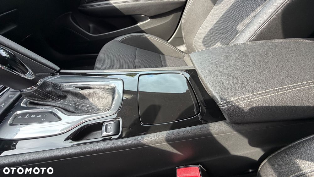 Opel Insignia 1.6 T Innovation S&S - 38