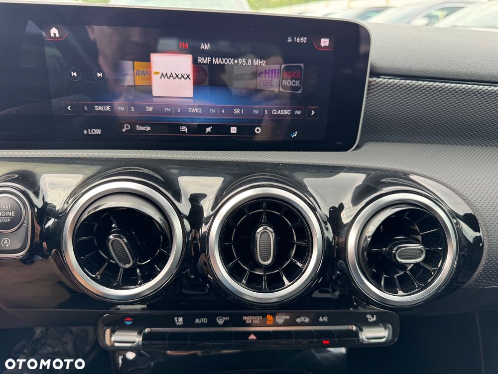 Mercedes-Benz Klasa A 220 7G-DCT AMG Line - 18