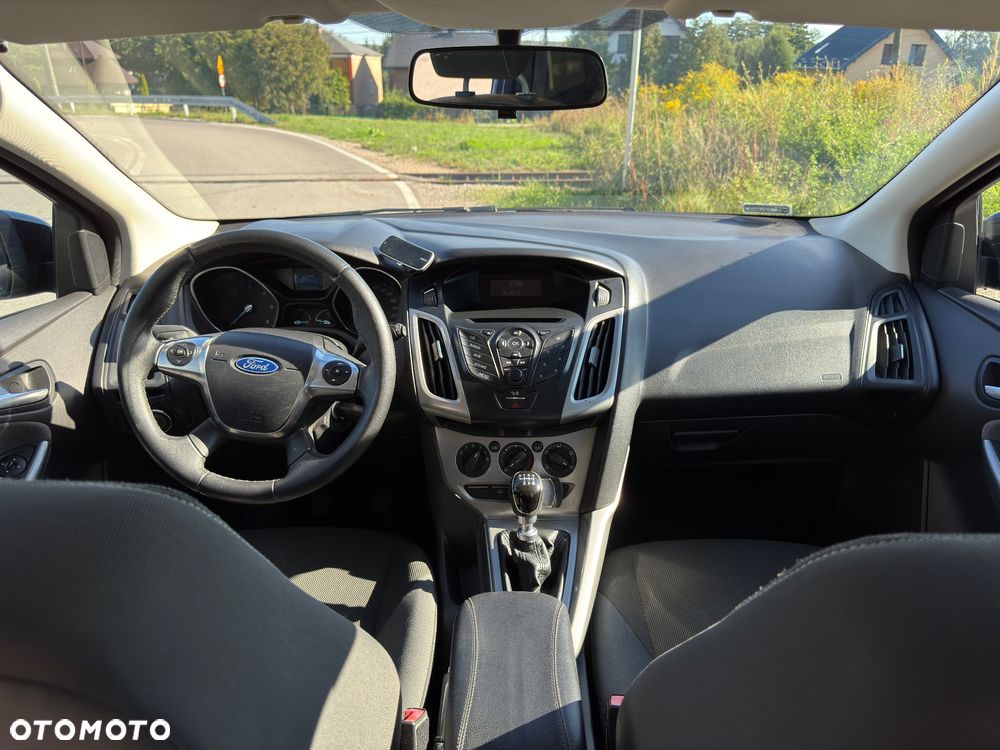 Ford Focus 1.6 TDCi Edition - 10