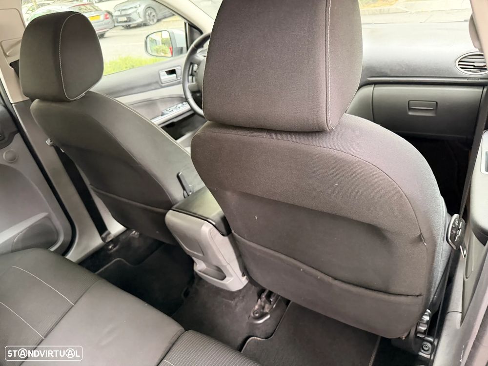 Ford Focus SW 1.6 TDCi Ghia - 20