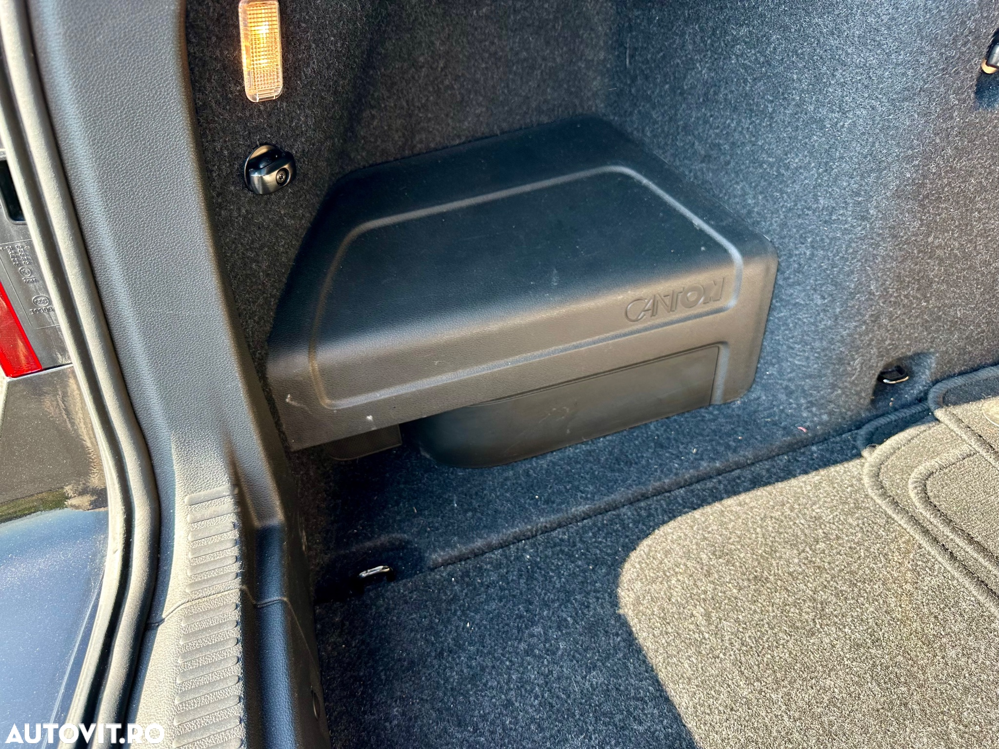 Skoda Octavia 2.0 TDI DSG L&K - 40