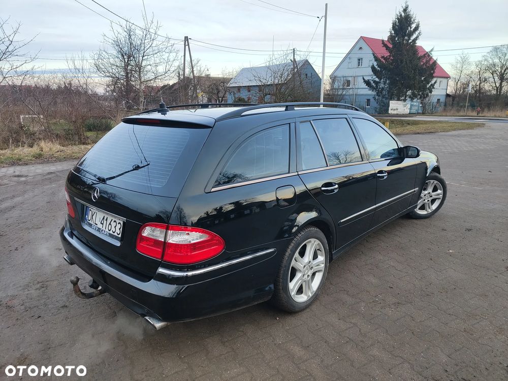 Mercedes-Benz Klasa E 320 T Avantgarde - 10