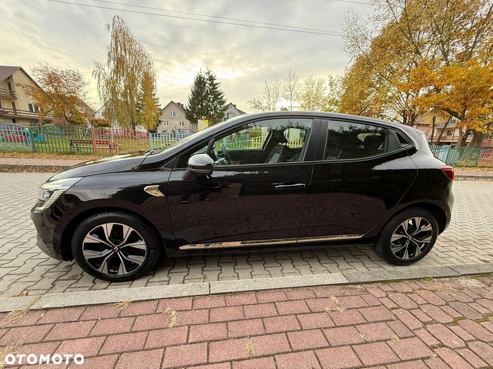 Renault Clio TCe 90 EVOLUTION - 9