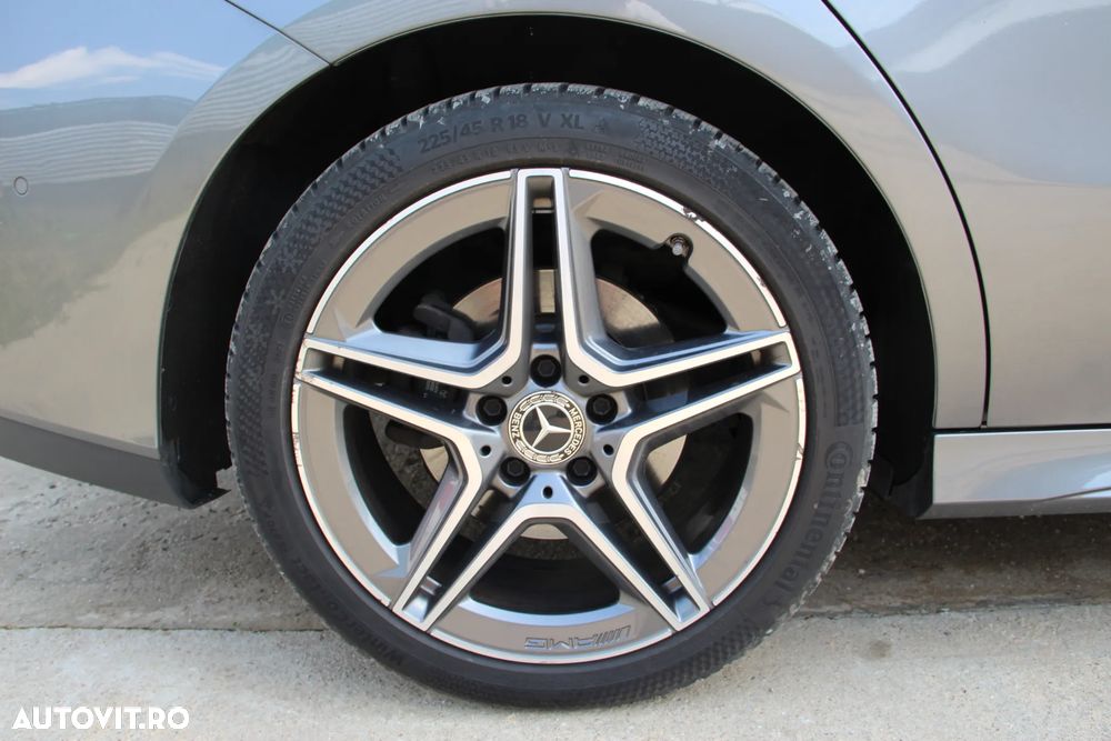 Mercedes-Benz CLA 200 - 17