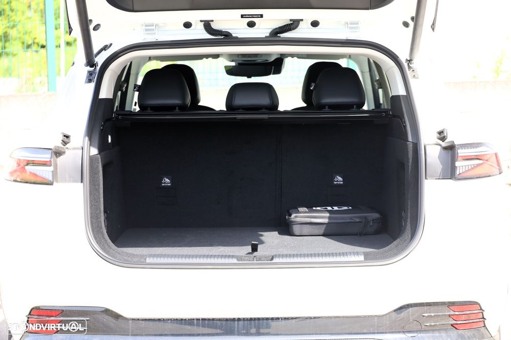 MG HS 1.5 Plug-in Hybrid Luxury - 4