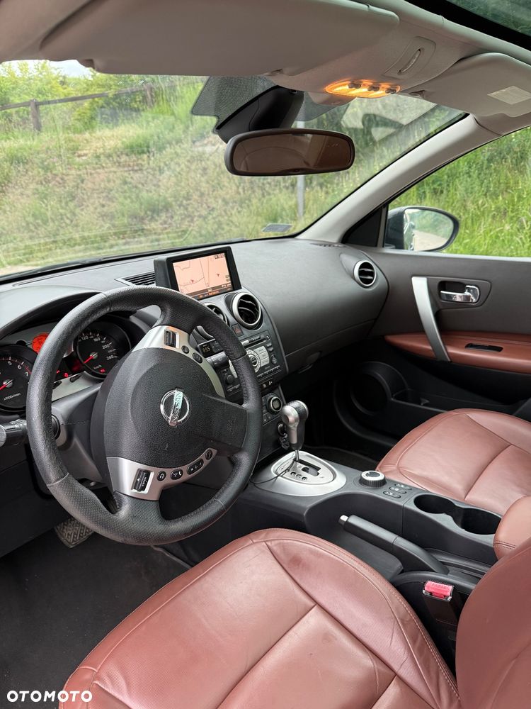 Nissan Qashqai 2.0 4x4 Tekna Premium CVT - 3
