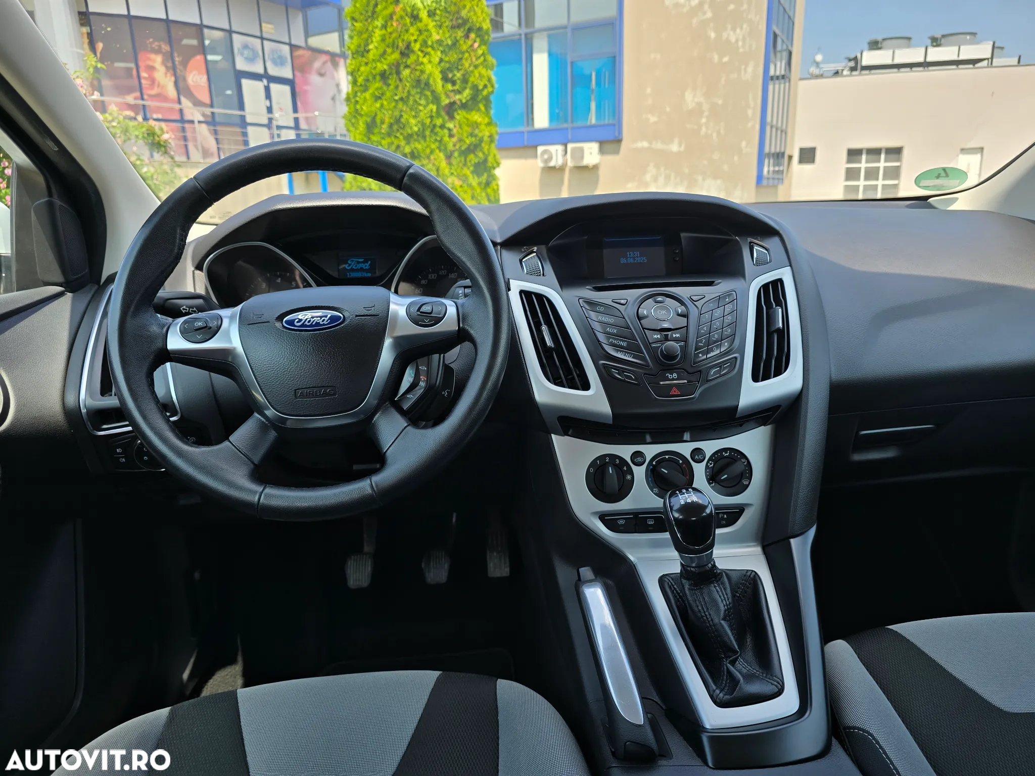Ford Focus - 8