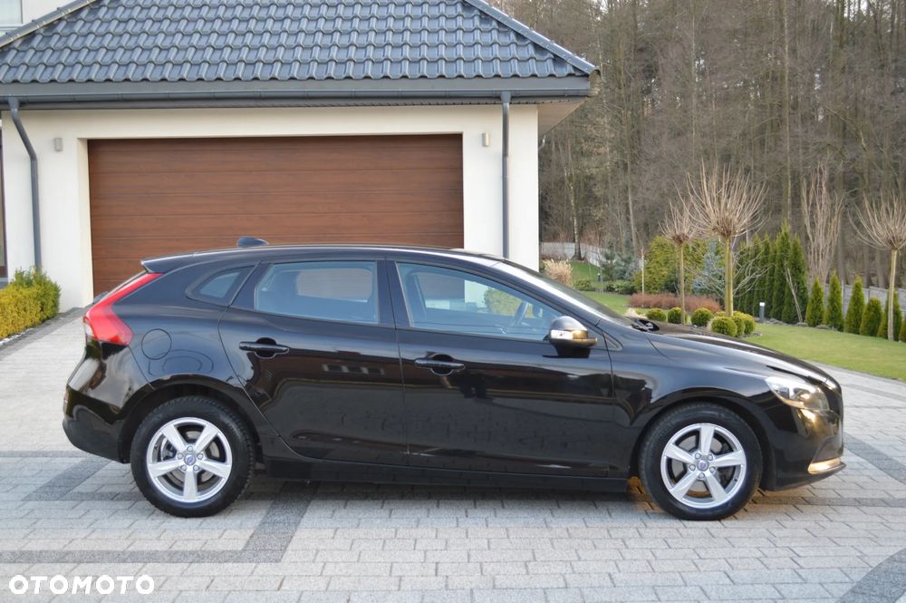 Volvo V40 - 10