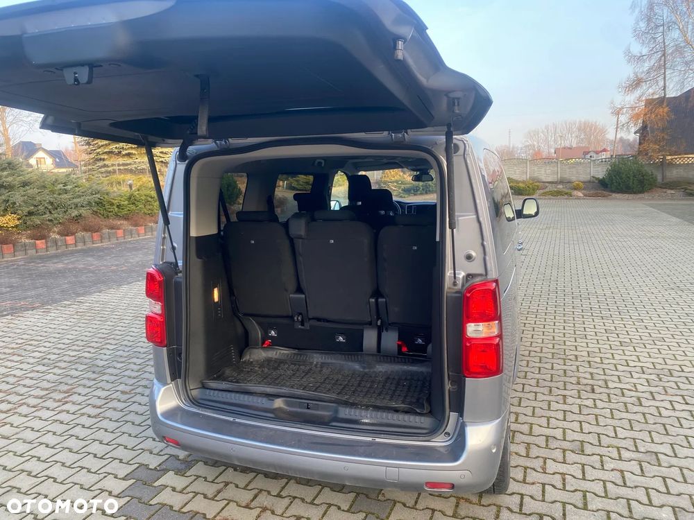 Toyota ProAce Kombi D-4D Medium 2,8t - 7