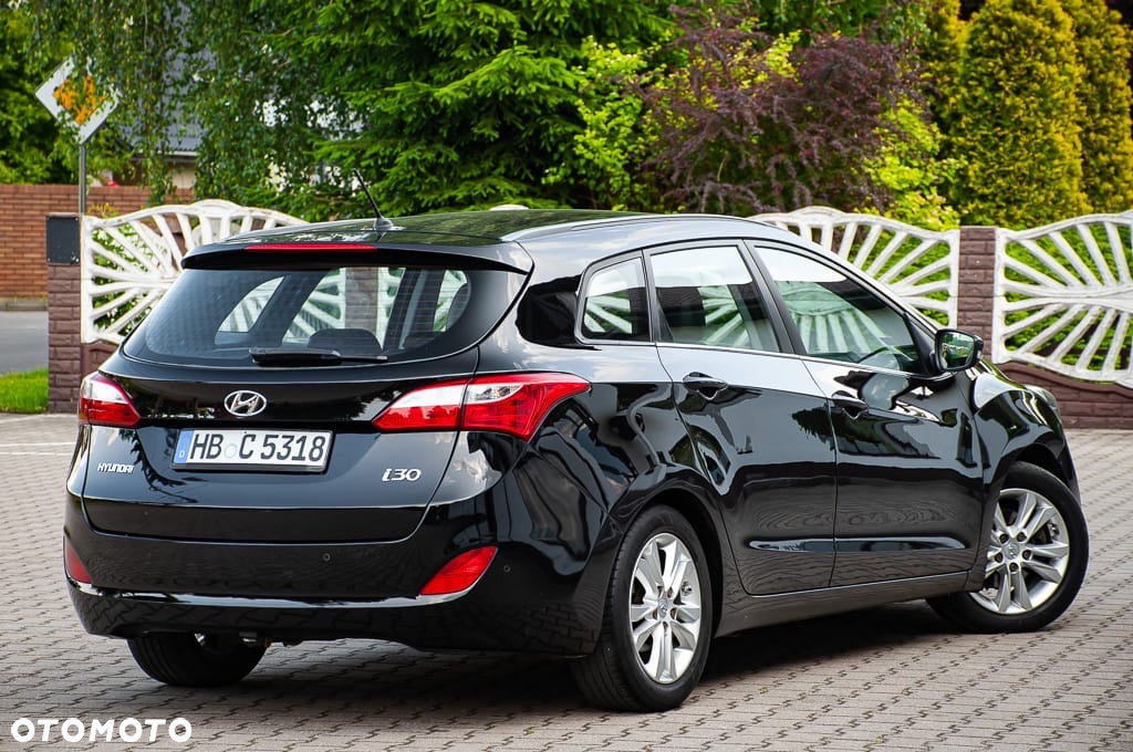Hyundai i30 1.4 Premium - 11