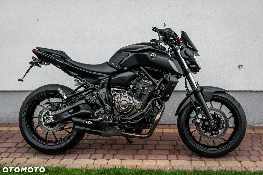 Yamaha MT - 2