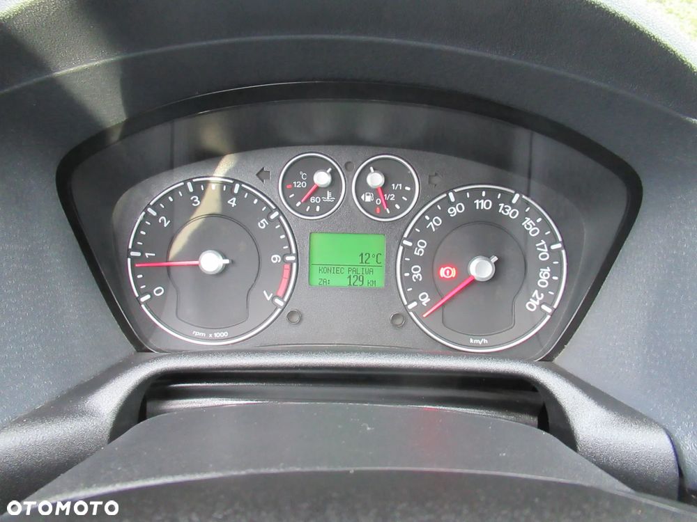 Ford Fusion 1.4 + - 16