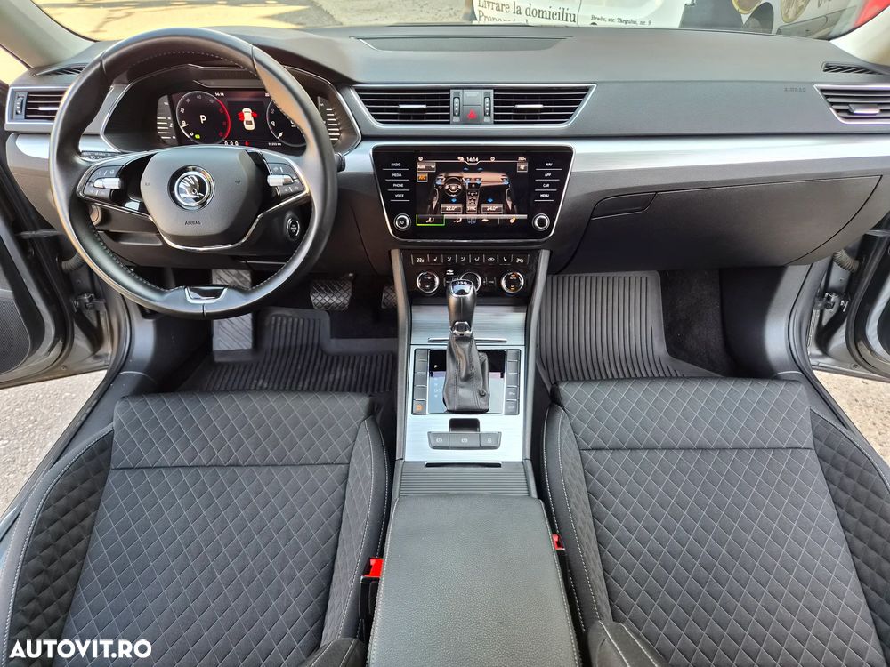 Skoda Superb 2.0 TDI DSG Ambition - 4