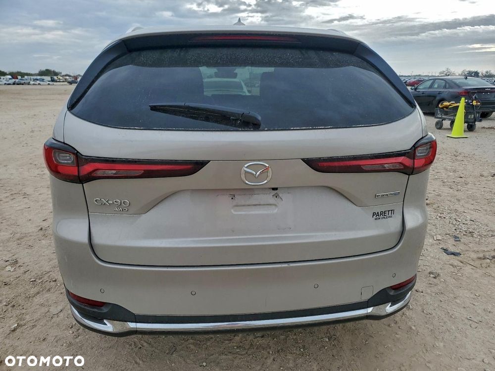 Mazda CX-90 - 6