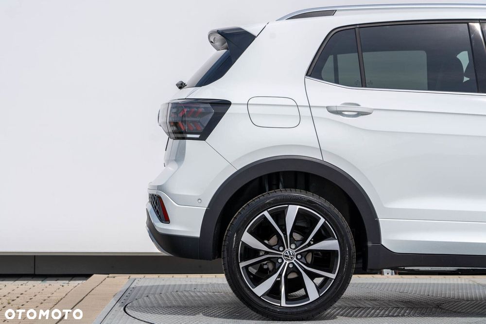 Volkswagen T-Cross - 10