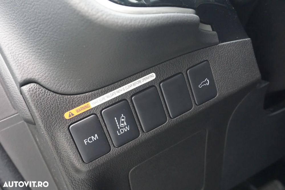 Mitsubishi Outlander 2.2 DI-D 4WD Automatik Instyle - 16