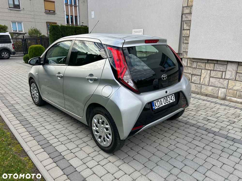 Toyota Aygo - 10