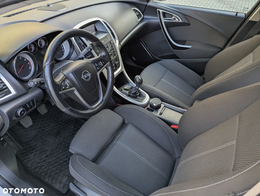 Opel Astra 1.6 T Sport - 38