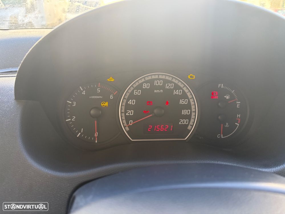 Suzuki Swift 1.3 DDiS Sport - 6