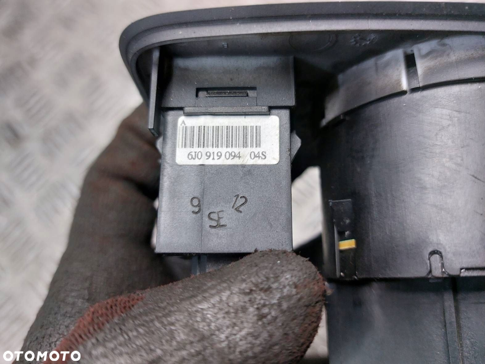 PRZEŁĄCZNIK ŚWIATEŁ SEAT IBIZA IV 6J1941531AK 6J0919094 - 3