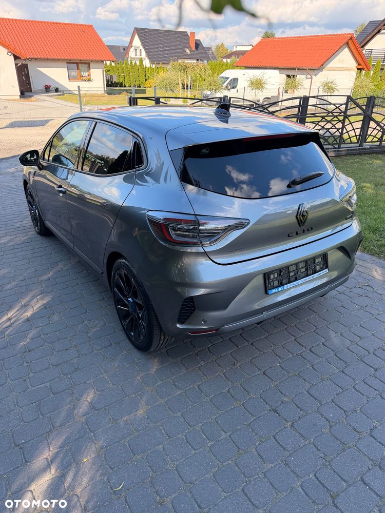 Renault Clio - 7
